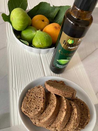 B&Bの敷地内または近くでの食事または食べ物