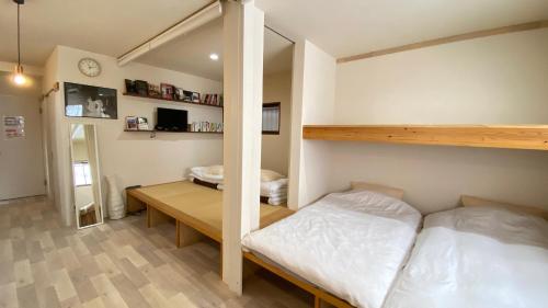 Den 7