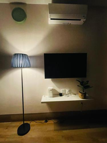 TV a/nebo společenská místnost v ubytování Lighting Villa OCP - Ocean Park Full tiện nghi View đẹp