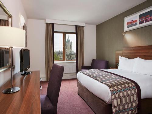 Leonardo Hotel Dublin Christchurch Image