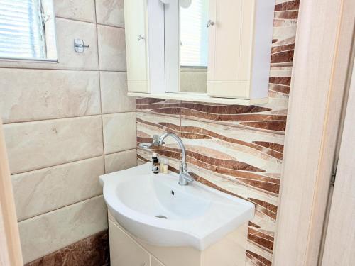 Yia Banaki 1 Min Walk To Beach old Town 7min Walk