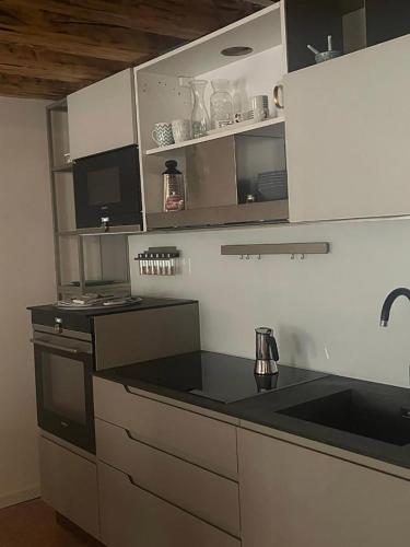 A cozinha ou kitchenette de Ca' ai Sospiri