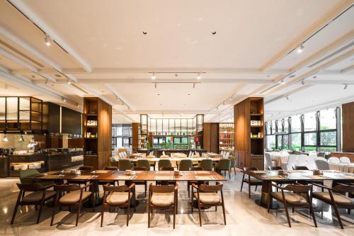 Εστιατόριο ή άλλο μέρος για φαγητό στο YISHUI GRAND HOTEl