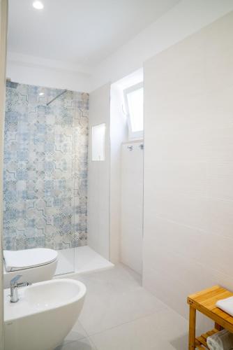 Ένα μπάνιο στο Suite Holiday Preziosa