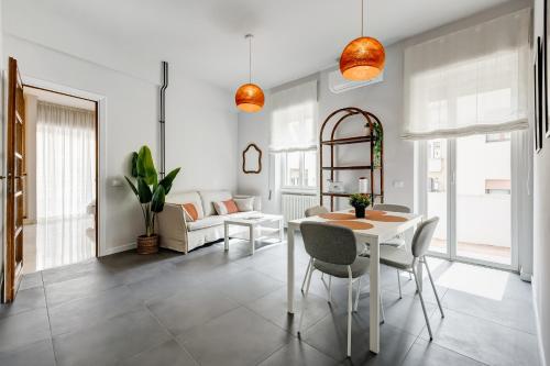 FaMa - Quiet&Bright 2BR Apartment