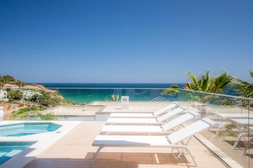 Beach View Villa by Blue Diamond 55