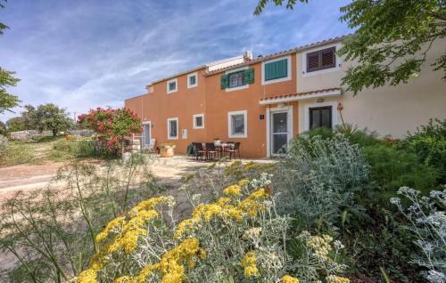 Beautiful Apartment In Veli Losinj With Wifi