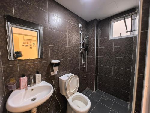Koupelna v ubytování Simfoni Seaview Premium Homestay 11