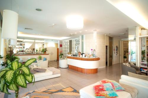 Fotografie z fotogalerie ubytování Hotel Darsena v destinaci Riccione