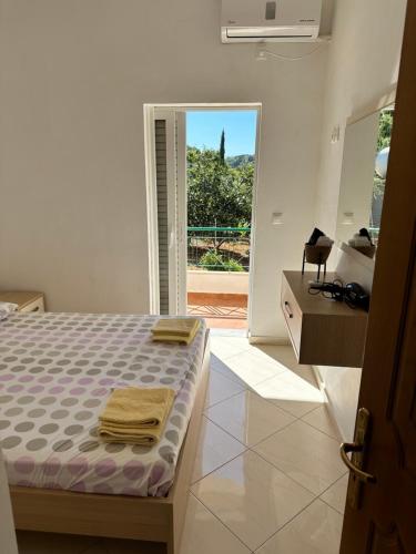 Gallery image of Sunshine Guesthouse Dhermi in Dhërmi