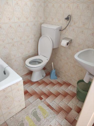 Ένα μπάνιο στο Apartments Poldan