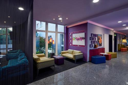 Ruang duduk di Designhotel + CongressCentrum Wienecke XI.