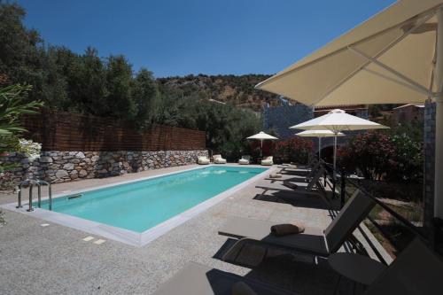 CASA DI MANI KOTRONI Vacation 2 bedroom Maisonette with shared pool