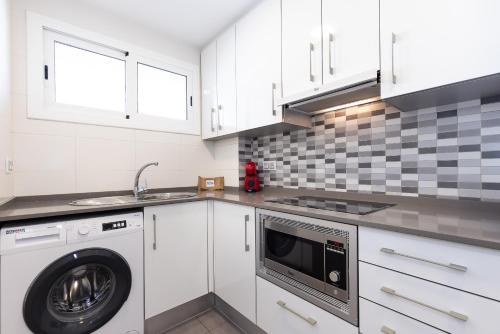 Rentalmar Zahara family suites