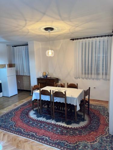 Posezení v ubytování Royal Corner Apartments