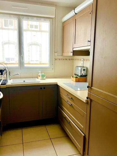 Η κουζίνα ή μικρή κουζίνα στο Brest center - 2 bedrooms - 4 pers - with parking