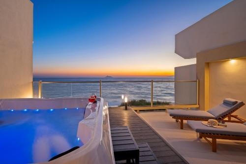 Theros Seaside Suite