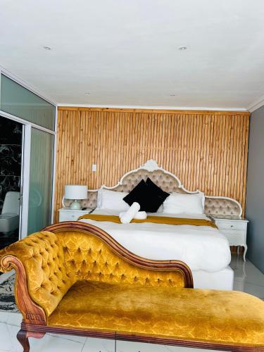 Gallery image of 50 Boutique Hotel and Spa in Gqeberha