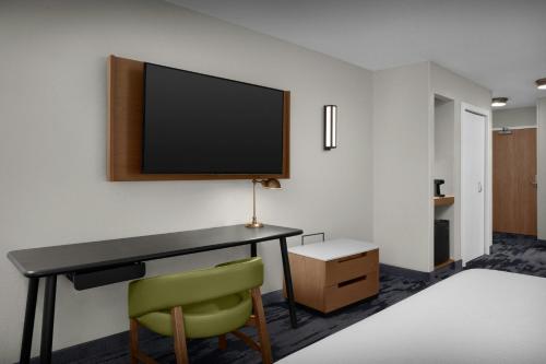 TV a/nebo společenská místnost v ubytování Fairfield by Marriott at Lakewood Ranch - Sarasota