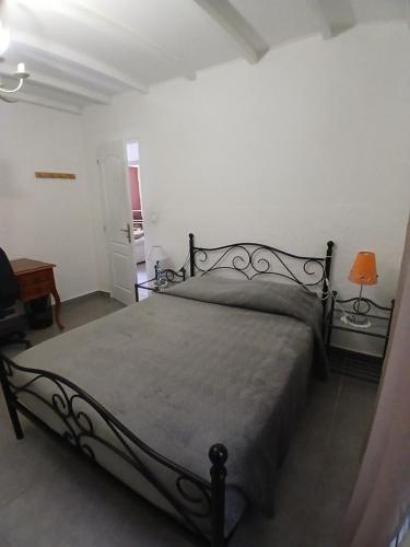 Postel nebo postele na pokoji v ubytování Jolie maison