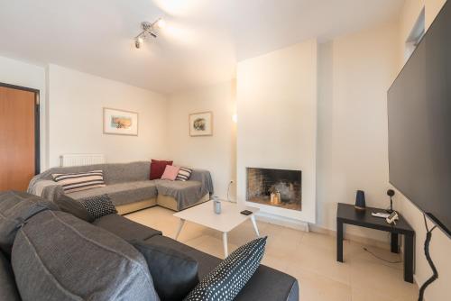 Cozy 2 bedroom flat near Gazi