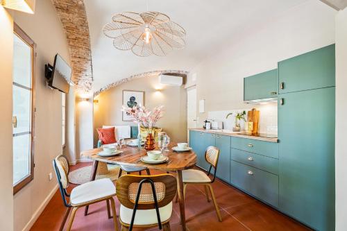 Nice Renting - CROTTI - Authentic Immersion Sea & Beach Massena