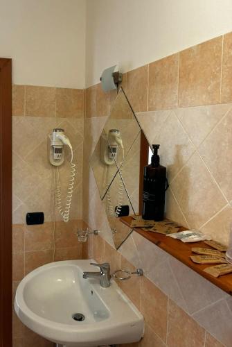 Ένα μπάνιο στο FatimApartments