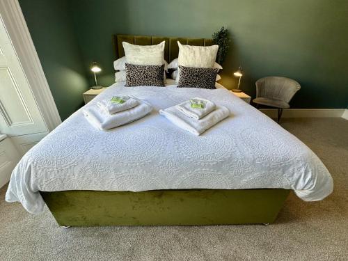 Ένα ή περισσότερα κρεβάτια σε δωμάτιο στο Eden on the Hoe