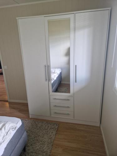 Ένα ή περισσότερα κρεβάτια σε δωμάτιο στο Kozy apartment close to city center