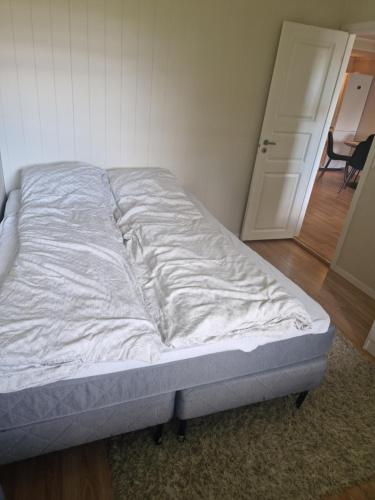 Ένα ή περισσότερα κρεβάτια σε δωμάτιο στο Kozy apartment close to city center