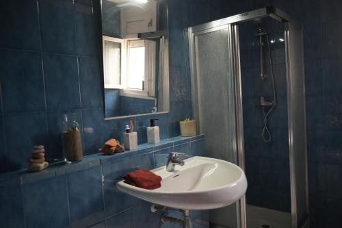 Ένα μπάνιο στο Porta d'Irta