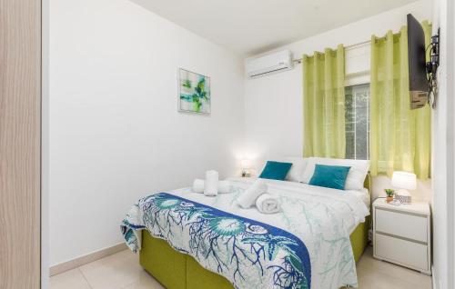 Gorgeous Apartment In Pula With Wifi