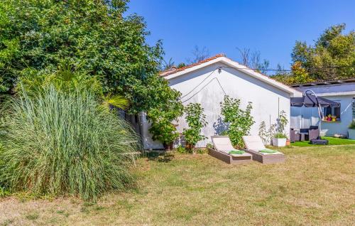 1 Bedroom Gorgeous Home In Medulin