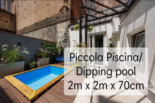 Πισίνα στο ή κοντά στο The Tribunali Apartments By HouseinNaples