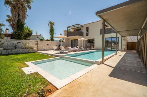 Villa Zen Hephaistos by PosarelliVillas