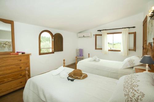 Postel nebo postele na pokoji v ubytování Villa Vinya by Villa Plus