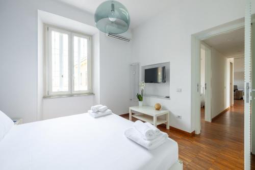 Nostromondo BIANCAMANO ATTIC - Stylish penthouse with private terrace- San Giovanni
