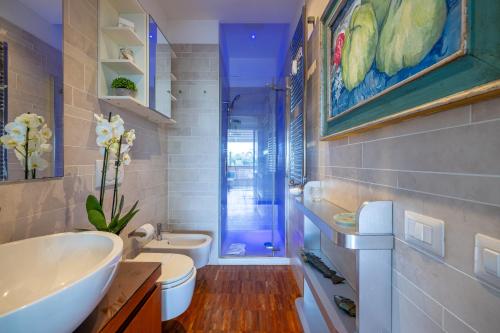 Nostromondo BIANCAMANO ATTIC - Stylish penthouse with private terrace- San Giovanni