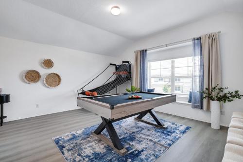 Η αίθουσα παιχνιδιών του Hot Tub Getaway Game Room Office Yard Bbq Wifi