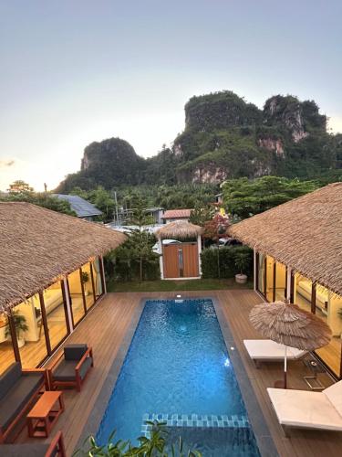 Πισίνα στο ή κοντά στο Rock reef aonang villa 2unit mountainview