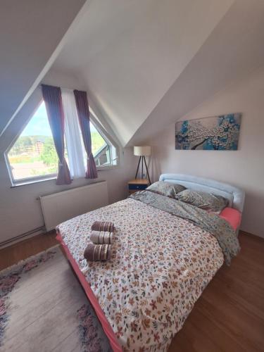 Postel nebo postele na pokoji v ubytování Apartment Štulović