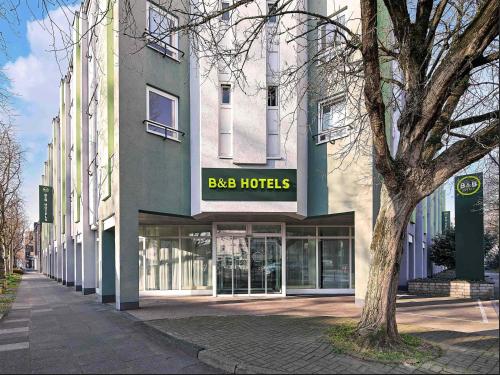 Hoone, kus hotell asub
