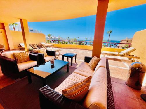 SuperHosts Playa vistas al mar