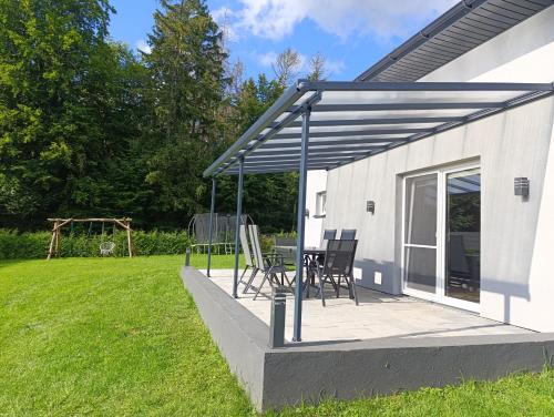 Dom wypoczynkowy Pod kasztanem 2 nad jeziorem