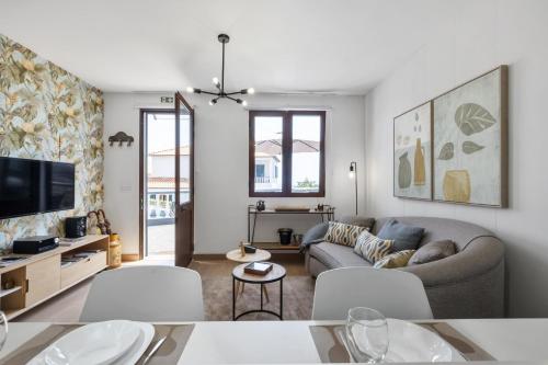 Casa das Rosas - By Wehost