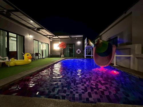 Πισίνα στο ή κοντά στο The Modiz Pool Villa Hua Hin 8
