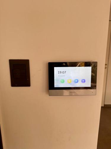 TV a/nebo společenská místnost v ubytování Edif Loftier depto 103