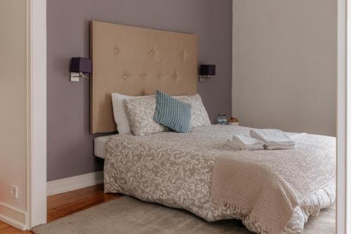 Aquilla's Family Room 102 by Mycelia