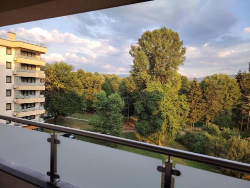 Foto Green View Sarajevo - Modern Apartment Ilidza