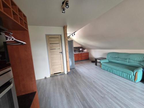 Χώρος καθιστικού στο Apartament z widokiem Rokosowo 40m kw